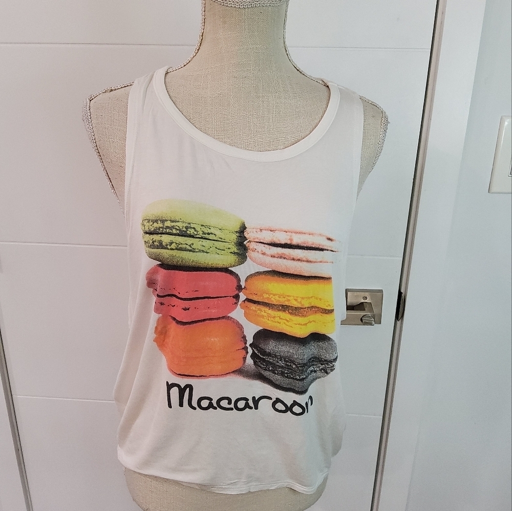 Milkyway Macaroons Tank Top Size M